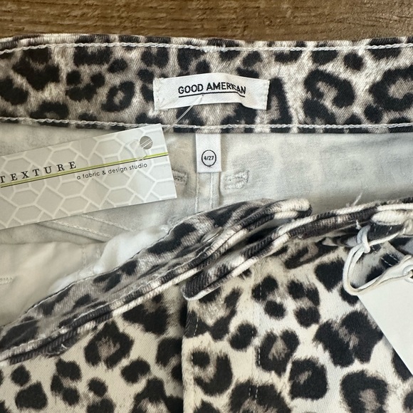 Good American Jeans Cut-Offs Snow Leopard Shorts 27, Leopard Shorts - Picture 9 of 11